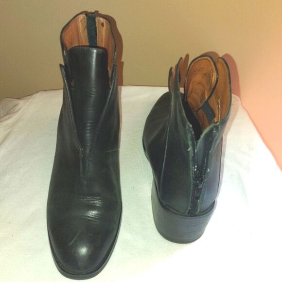 Jeffrey Campbell Women's Block Heel Leather Ankle Jermaine Boot Black 8.5 - Picture 13 of 16